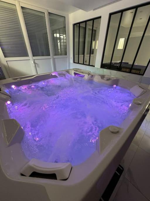 Holiday home F & C Et Sauna Privatif